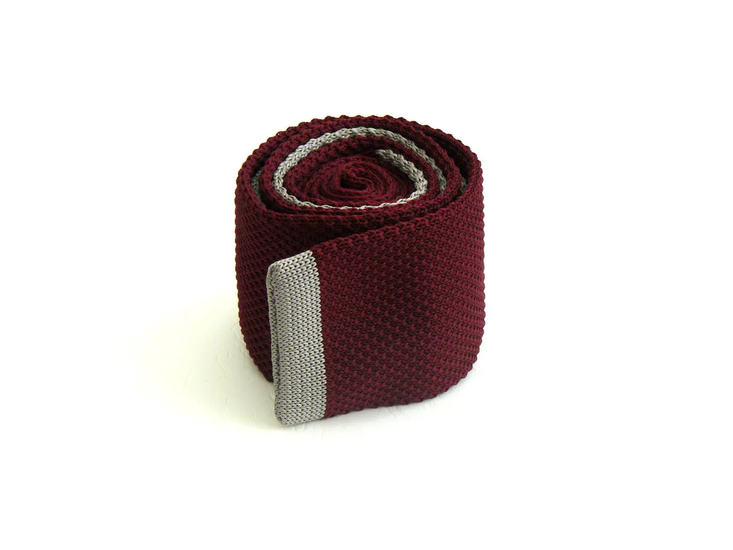 Cravate tricot bordeaux, seconde vue – Arte Del Fai