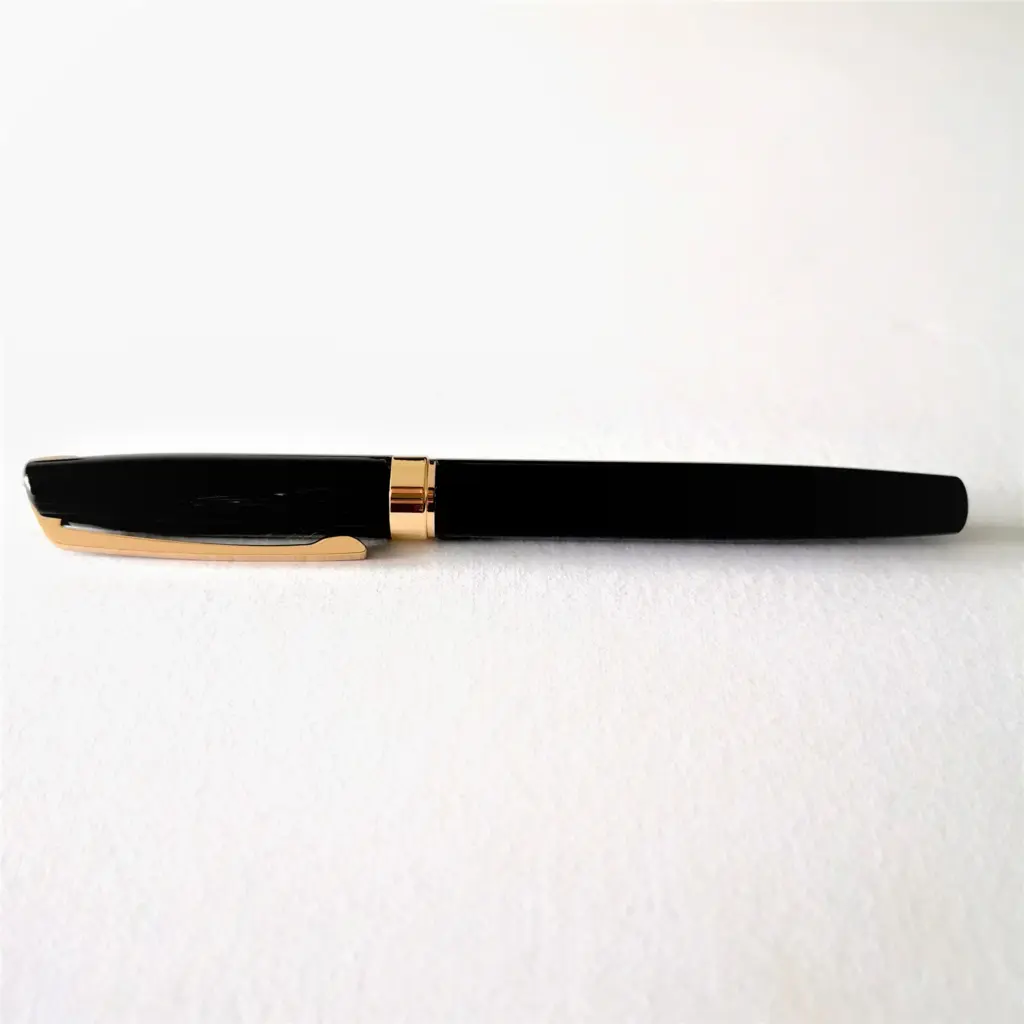 Stylo Pointe Roller – Elegance